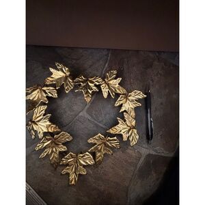 vintage Homco brass heart-shaped wreath